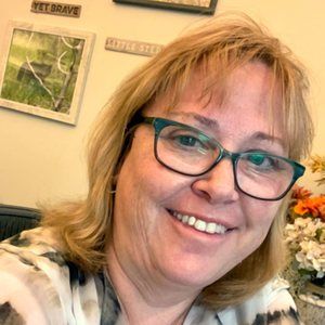 Meet your Posher, Vicki